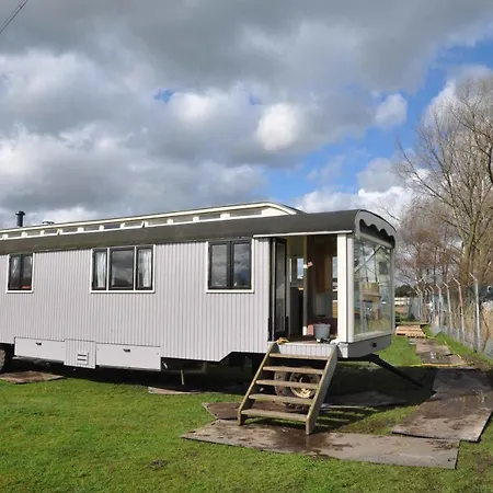 Gypsy Waggon - A On Wheels