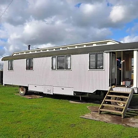 Gypsy Waggon - A On Wheels