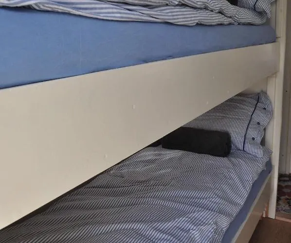 ベッド・アンド・ブレックファスト Gypsy Waggon - A On Wheels 3*